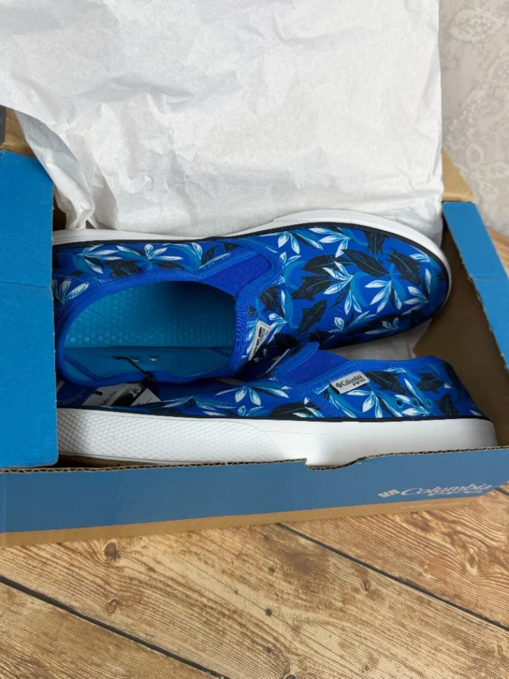 Columbia PFG Men's 13 Blue Floral Slacktide Slip-On Shoes NWT Fishing Casual